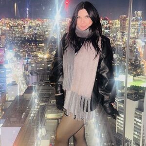 Meet your Posher, Janelle